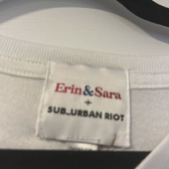 Suburban Riot Erin & Sara ‘I ALREADY KNOW. I FOLLOW YOU’ White T-Shirt - Picture 4 of 5